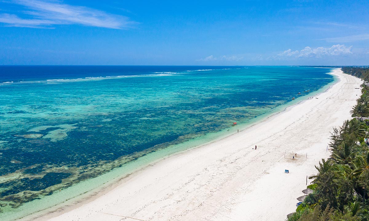 Pongwe_beach-1